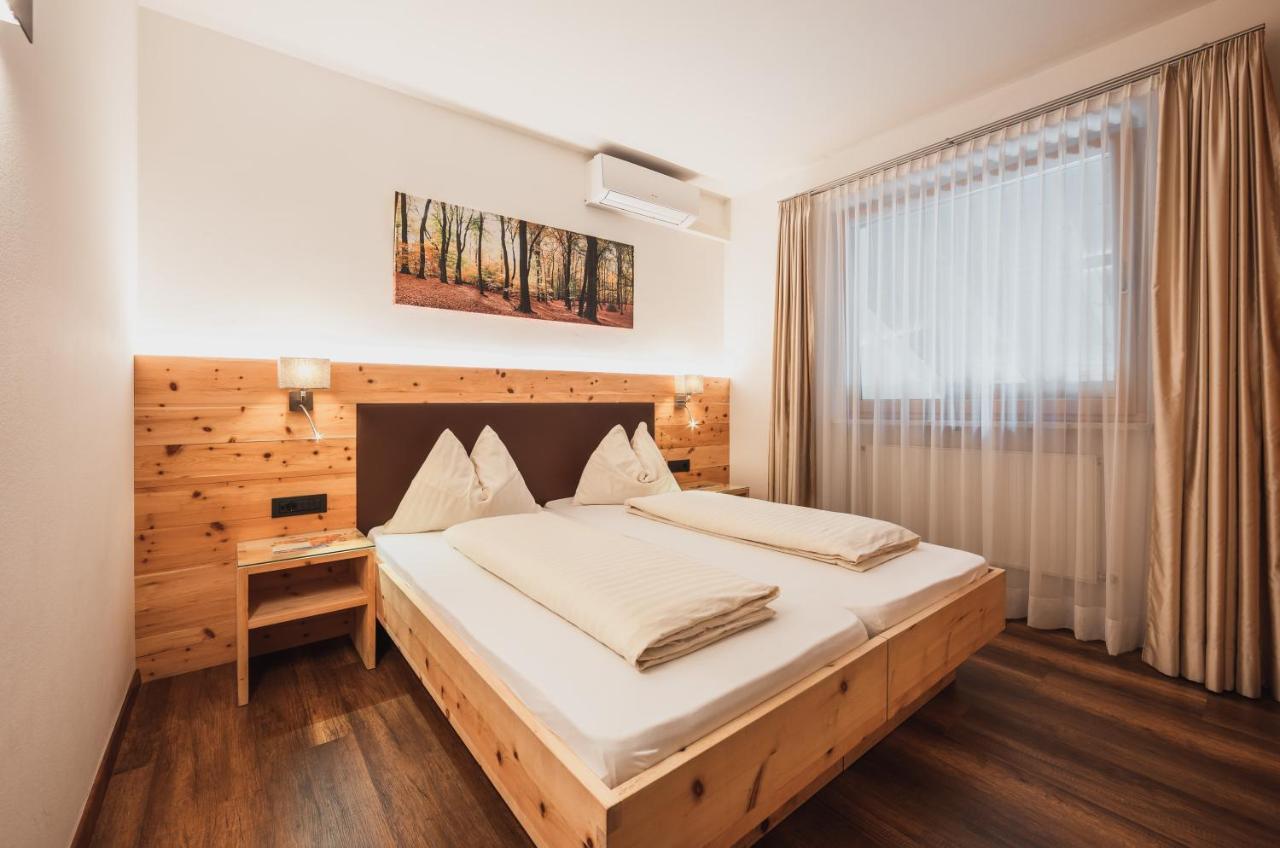 Hotel Bischofhof - Bistro Jasmin Кьюза Экстерьер фото