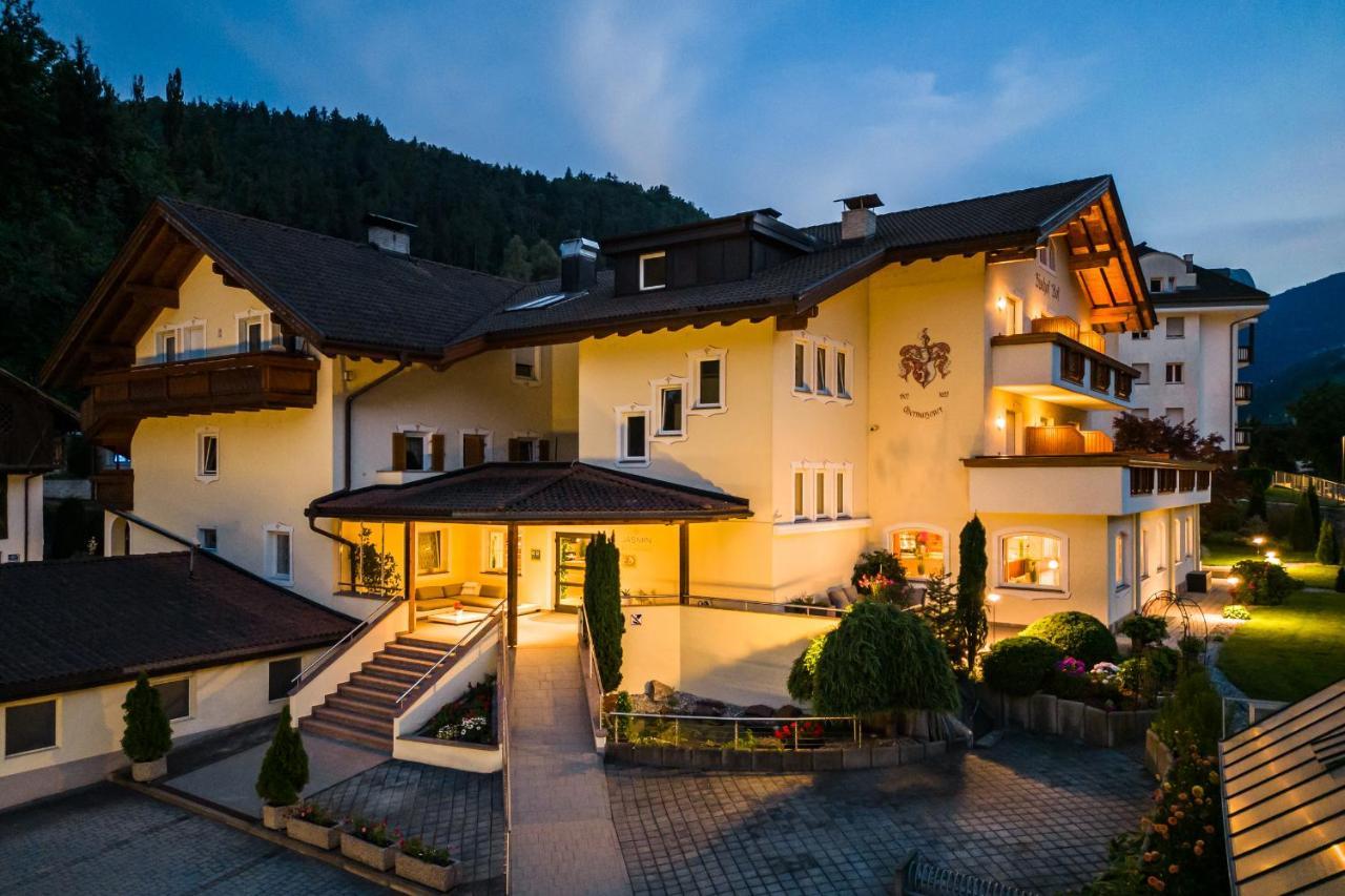 Hotel Bischofhof - Bistro Jasmin Кьюза Экстерьер фото