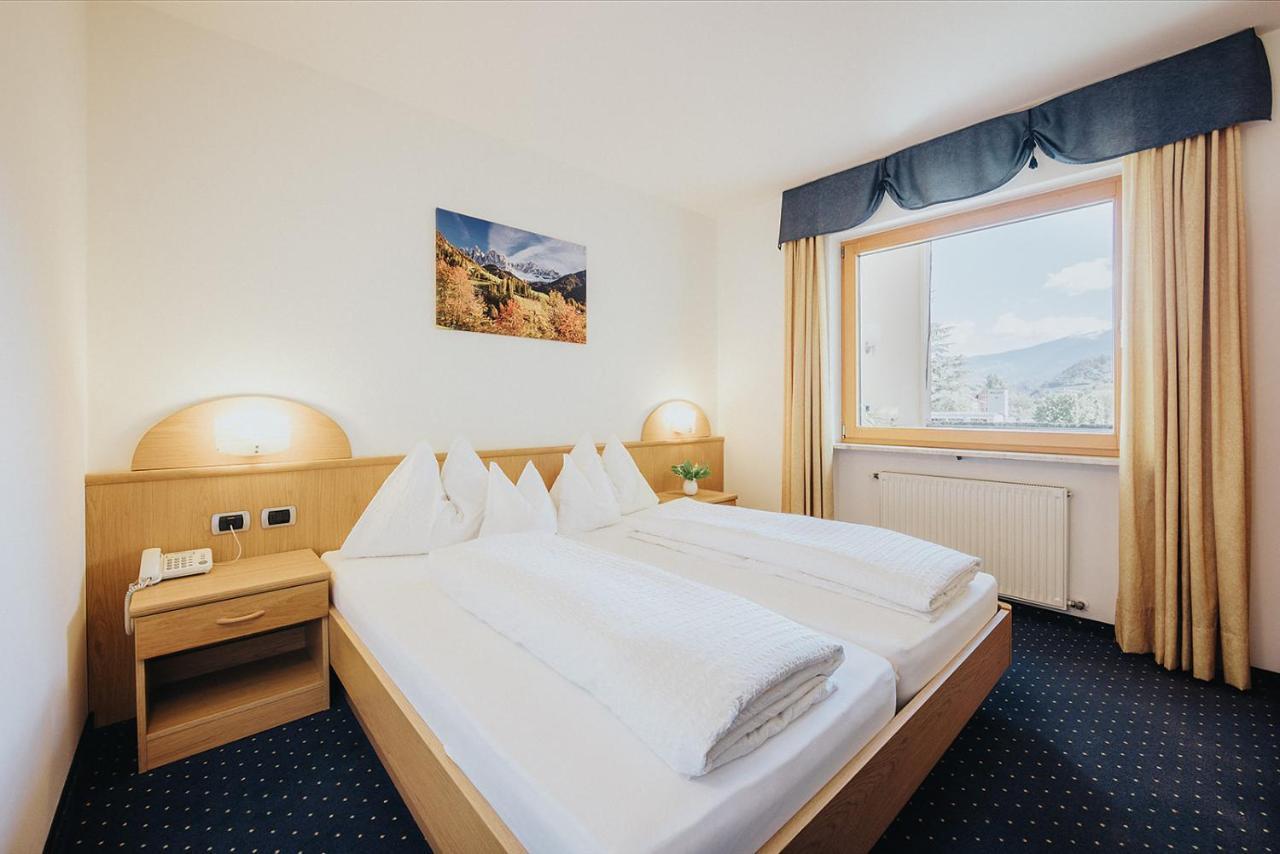Hotel Bischofhof - Bistro Jasmin Кьюза Экстерьер фото