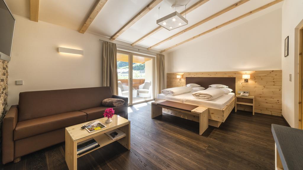 Hotel Bischofhof - Bistro Jasmin Кьюза Номер фото