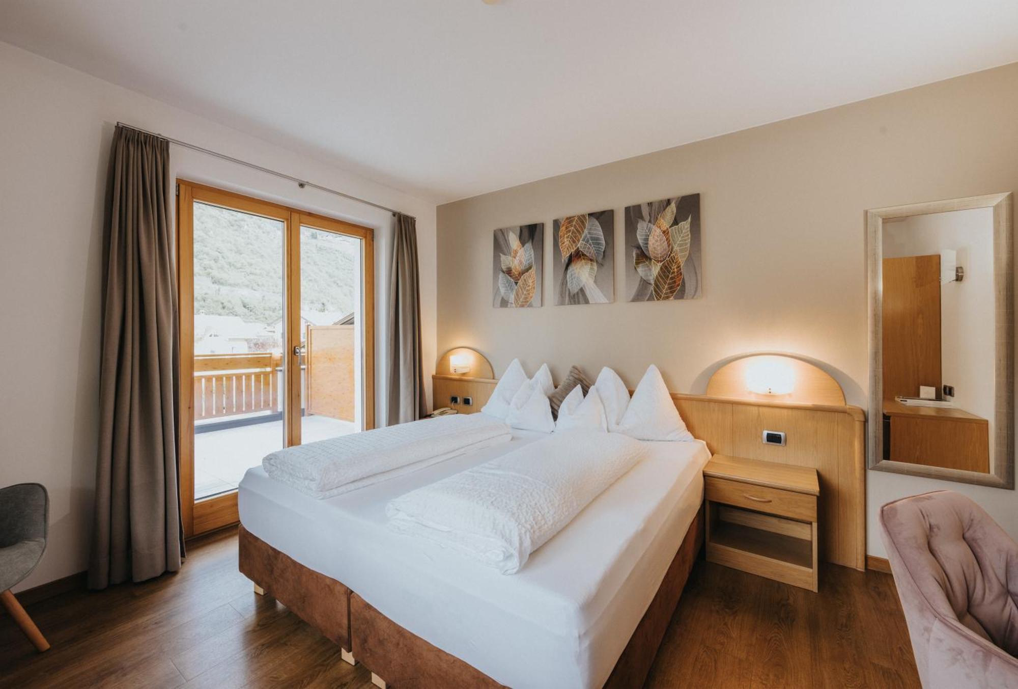 Hotel Bischofhof - Bistro Jasmin Кьюза Экстерьер фото
